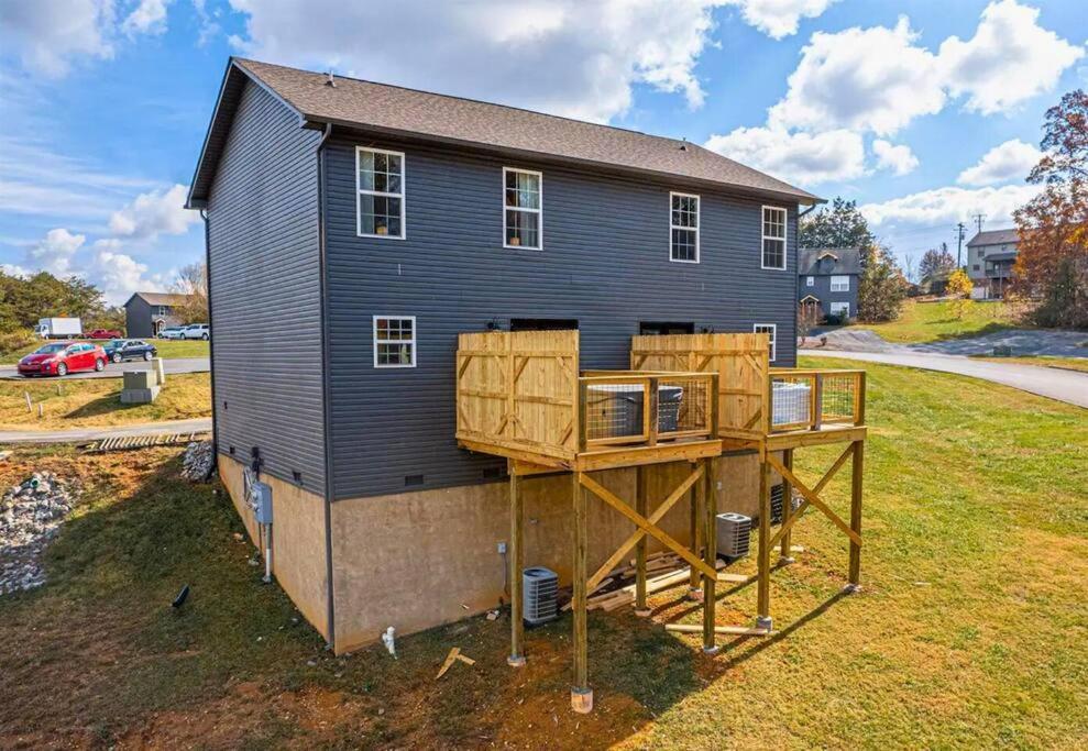 Willow Trace: Family Retreat, Hot Tub, Gaming! Pigeon Forge Εξωτερικό φωτογραφία