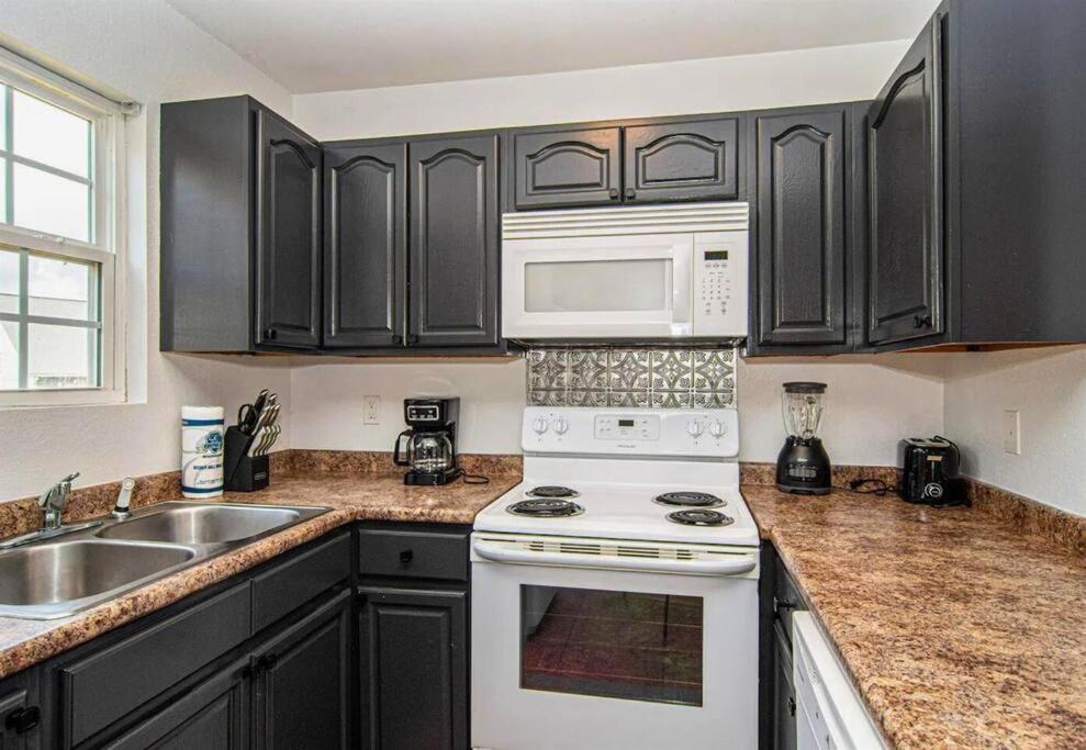 Willow Trace: Family Retreat, Hot Tub, Gaming! Pigeon Forge Εξωτερικό φωτογραφία