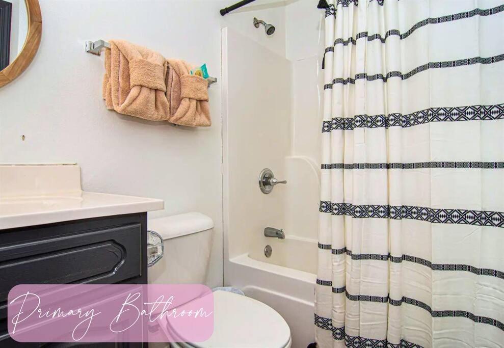 Willow Trace: Family Retreat, Hot Tub, Gaming! Pigeon Forge Εξωτερικό φωτογραφία