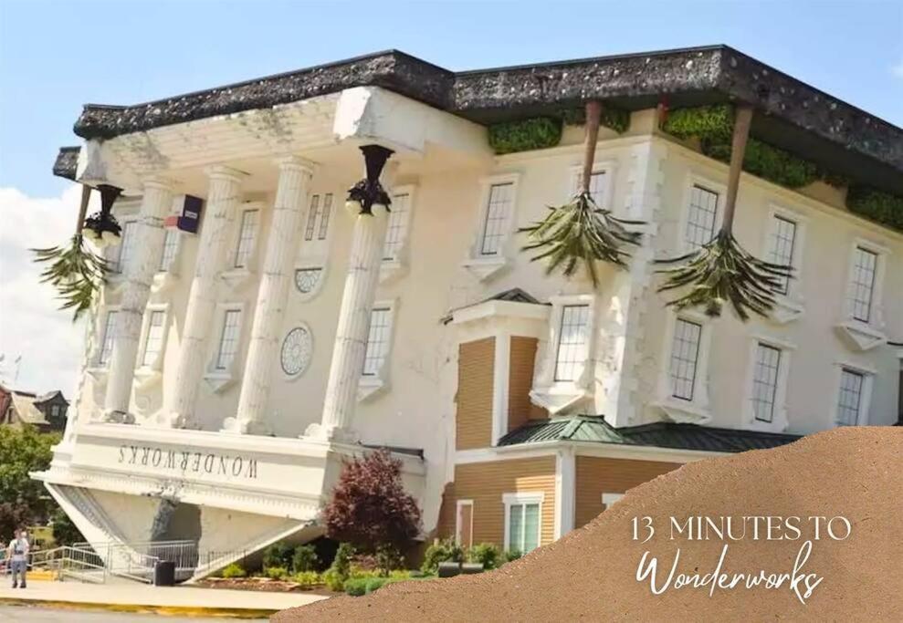 Willow Trace: Family Retreat, Hot Tub, Gaming! Pigeon Forge Εξωτερικό φωτογραφία