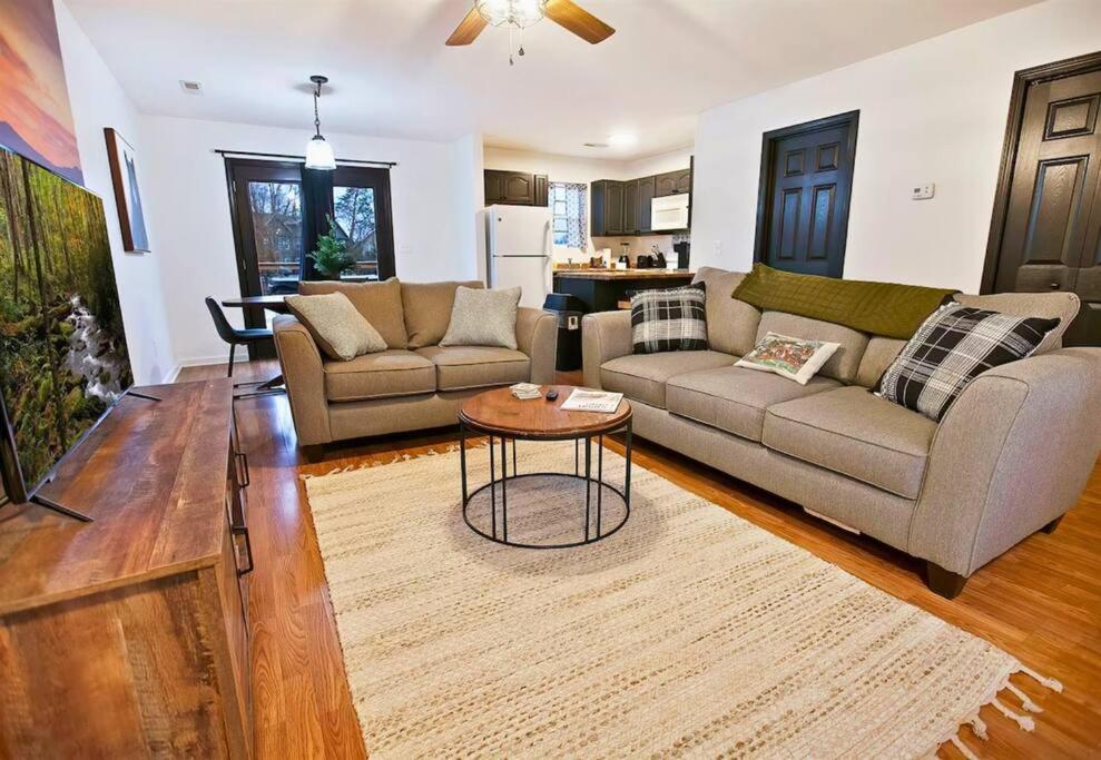 Willow Trace: Family Retreat, Hot Tub, Gaming! Pigeon Forge Εξωτερικό φωτογραφία