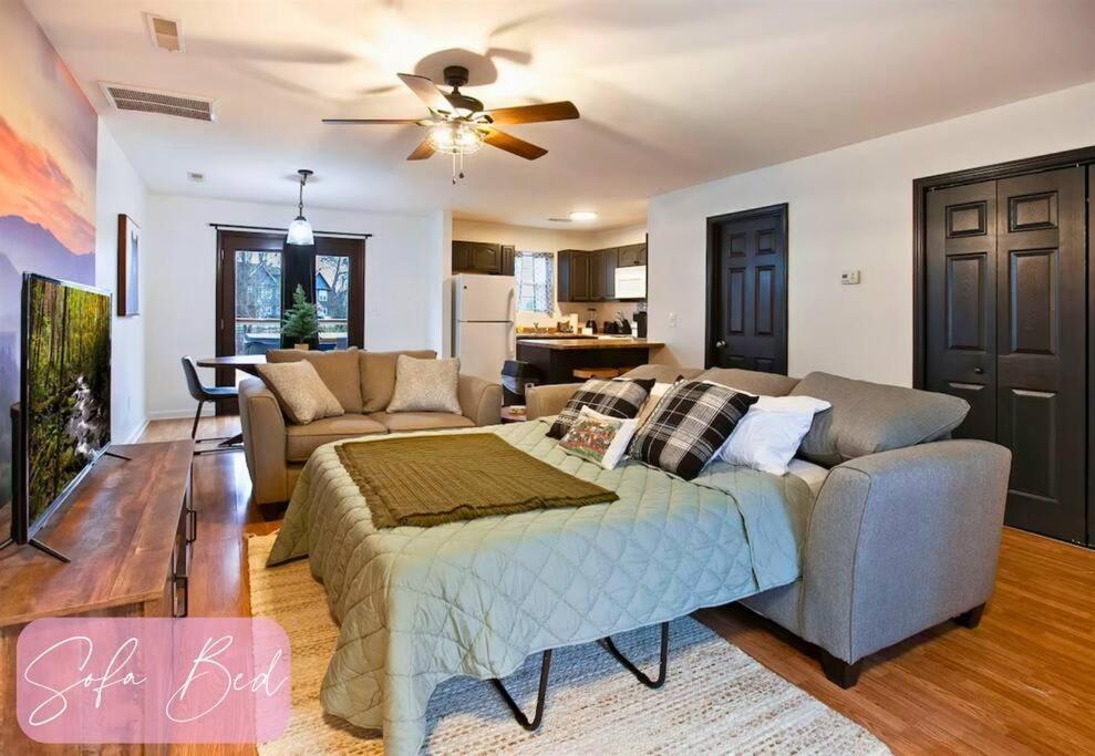 Willow Trace: Family Retreat, Hot Tub, Gaming! Pigeon Forge Εξωτερικό φωτογραφία